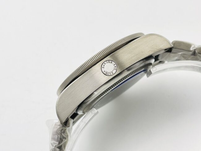 神作 市场最高版本 帝陀25500TN 蓝‮土钛‬豆腕表！