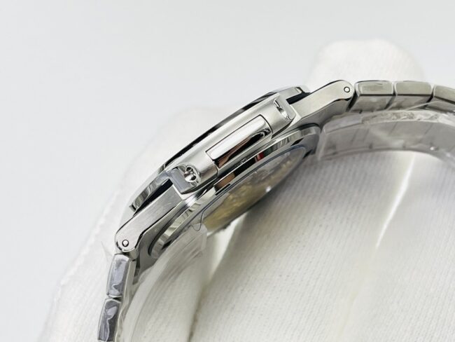 【2021新作品强势来袭】百达翡丽鹦鹉螺40周年纪念版铂金款腕表！