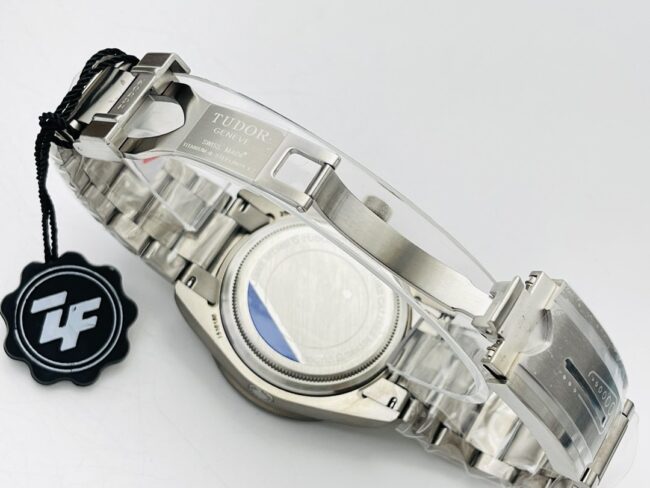 神作 市场最高版本 帝陀25500TN 蓝‮土钛‬豆腕表！